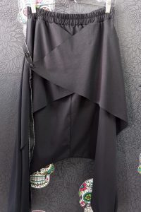 PantalónCagónFalda